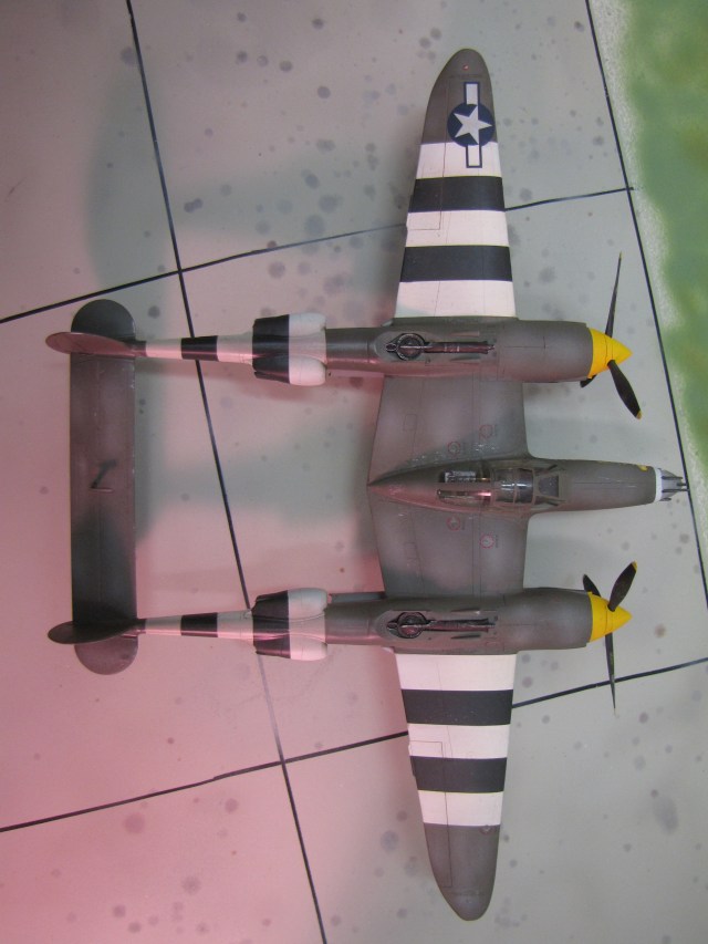 This layout is distinctive. There's no excuse for friendly fire accidents with a Lightning!